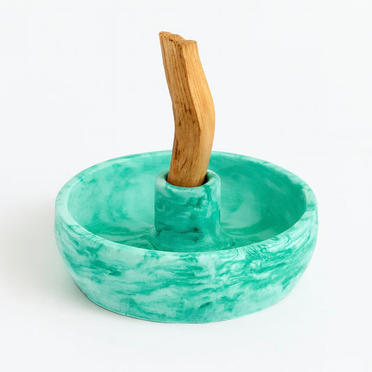 Yeşim Tütsülük ve Mumluk