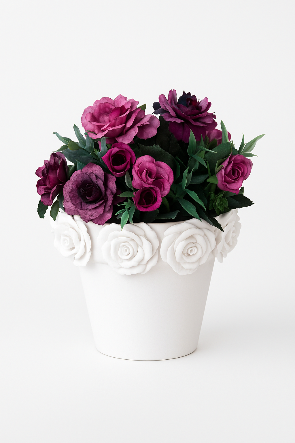 Loré – El Yapımı Beyaz Güllü Saksı